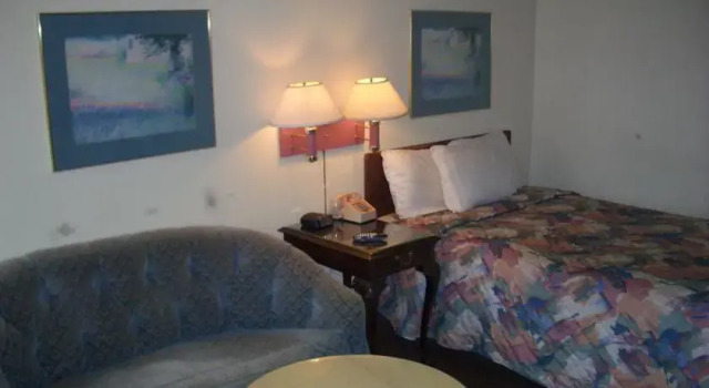 Prime Motel, 予約 モーテル ネイパービル シカゴ
