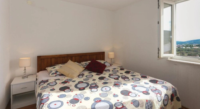 Awesome Home in Slatine With Wifi and 1 Bedrooms