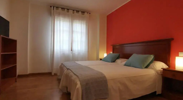 Hotel El Trasgu, Varaa Hotelli Cangas de Onís 