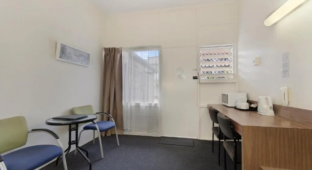 Номер Economy Beach House Motel