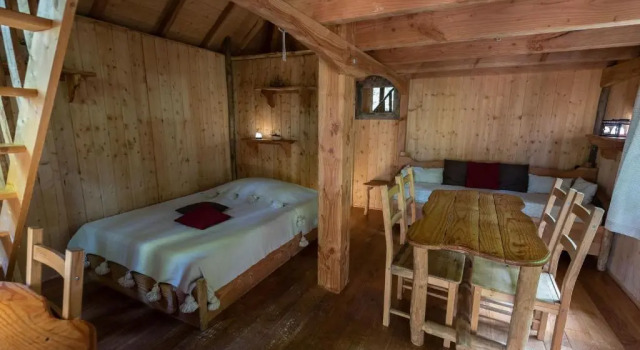Апартаменты Les Cabanes de Labrousse