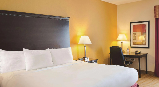 Двухместный номер Standard La Quinta by Wyndham Mobile Satsuma / Saraland