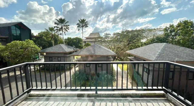 Номер Deluxe с красивым видом из окна ProudChan Boutique Resort