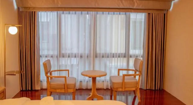 Люкс Deluxe siri grand bangkok hotel