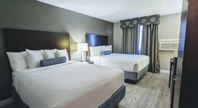 Четырёхместный номер Standard Spark By Hilton Eden Prairie