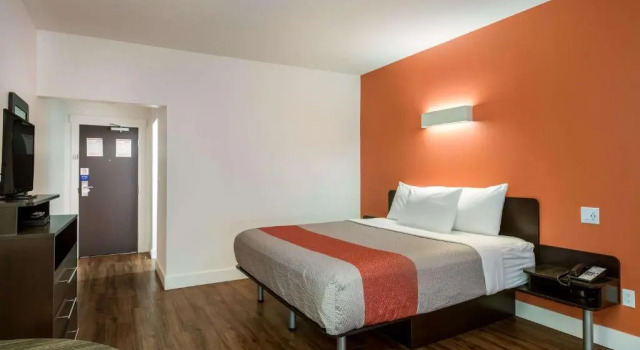 Двухместный номер Standard Motel 6-Moncton, NB