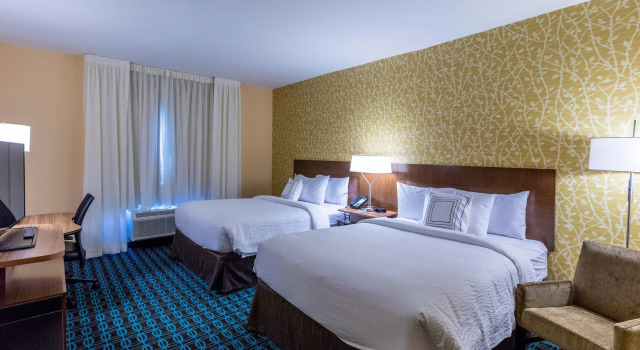 Четырёхместный номер Standard Fairfield Inn & Suites by Marriott Atlanta Acworth