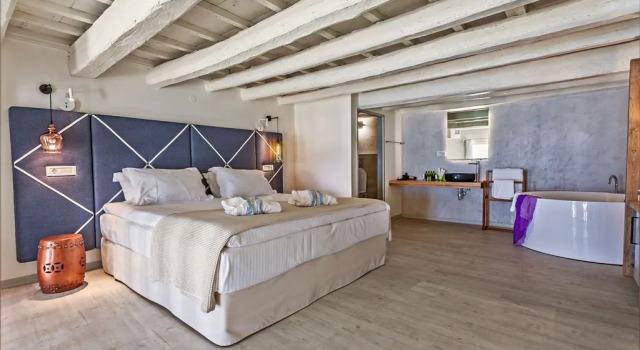Люкс Дуплекс с видом на бассейн Thalassa Boutique Hotel