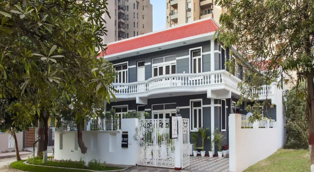 OYO Townhouse 001 Southcity Sohna Road, Забронировать Отель Гургаон 