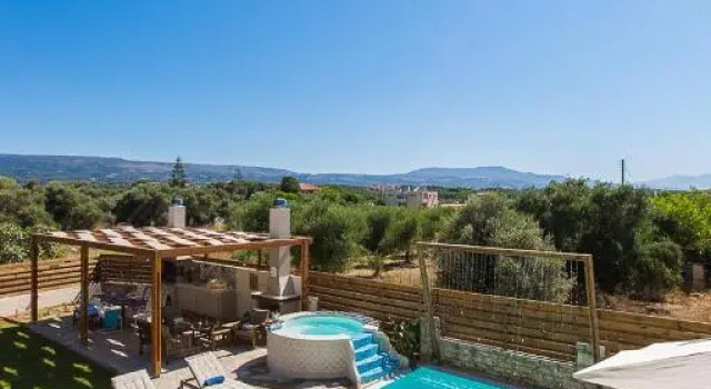 Aestas Residence, Refined Summer Retreat with Pool, By ThinkVilla, Забронировать Отель Скалета Центральный Крит