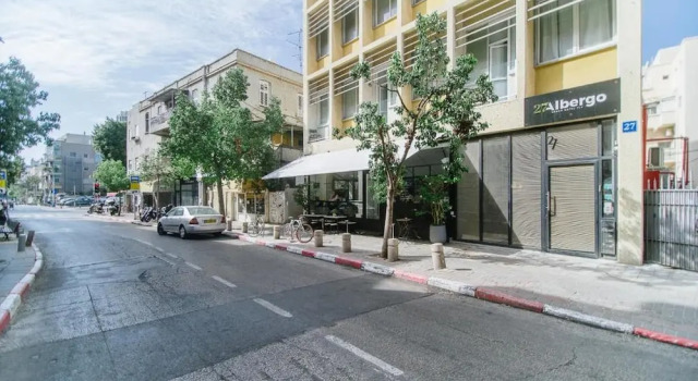 Monochrome Rothschild - Smart Hotel by Loginn Tel Aviv