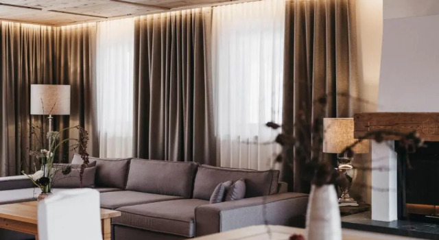 Люкс с балконом Almwellness-Resort Tuffbad