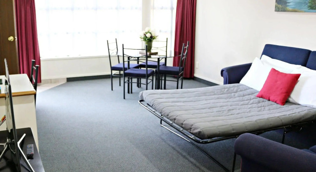 Cambridge Mews Motel, Buchen Sie Motel SPA-Hotels in Waikato, SPA