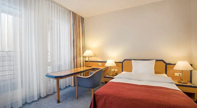 Одноместный номер Standard HI Hotel International Hamburg