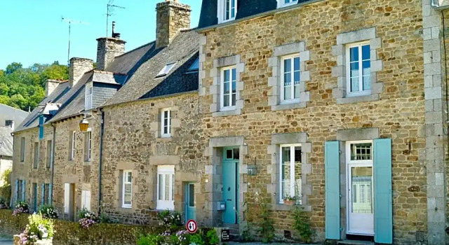 Léhontine, Varaa Hotelli Lehon 