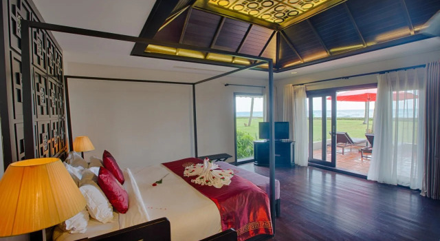 Lapochine Beach Resort (Formerly Ana Mandara Hue)