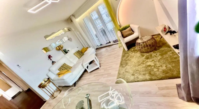 Апартаменты 13 Family central modern app with Lake View