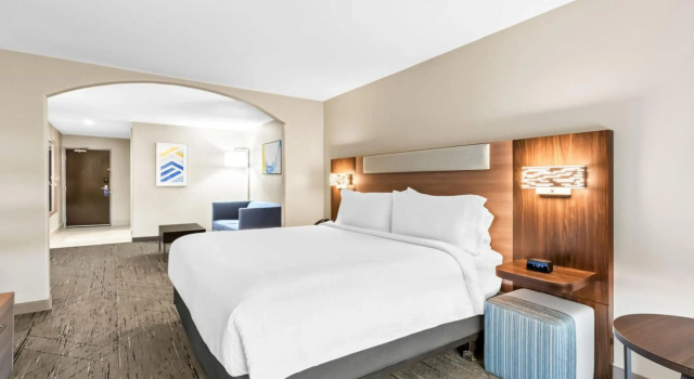 Holiday Inn Express and Suites Hotel - Pauls Valley, an IHG Hotel, Buchen Sie Hotel Pauls Valley Oklahoma