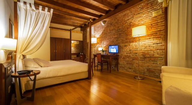 Полулюкс Hotel Alla Torre
