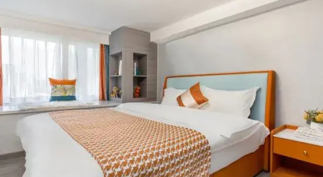 Люкс с 3 комнатами Vias Sleep Apartment (Shenzhen Xulongtai Branch)