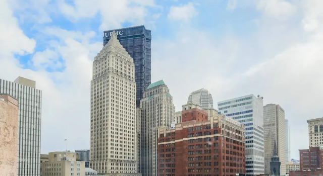 Люкс Courtyard by Marriott Pittsburgh Downtown