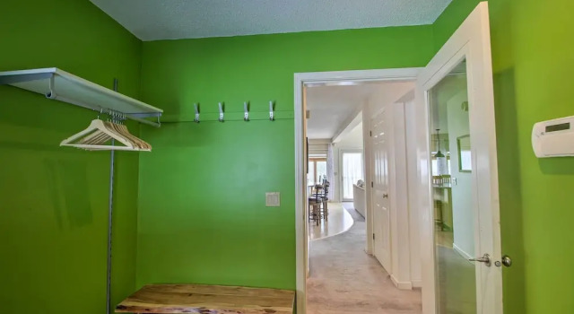 Spacious Ski-in/out Black Mountain Home w/ Deck!, Đặt Khách sạn Jackson Hoa Kỳ