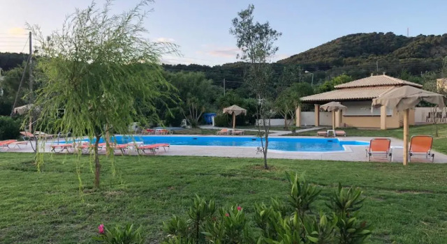 Студия Mythos apts rentit