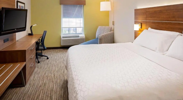 Run of House Holiday Inn Express Harrisburg East by IHG