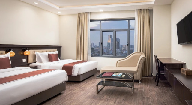 Семейный номер Standard c 1 комнатой с видом на город HM Grand Central Hotel