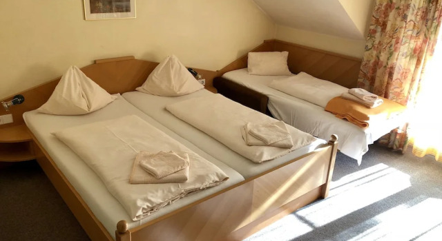 Трёхместный номер Standard с балконом Gasthof-Hotel Winkler