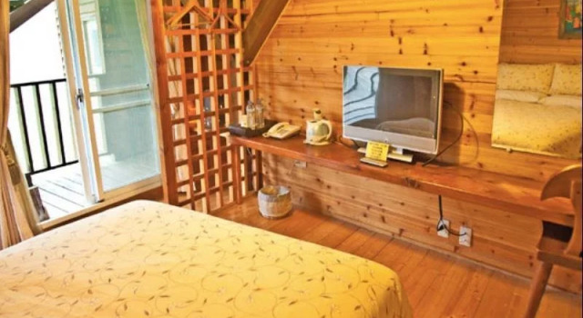Alishan Lauya Homestay, Book Hotel Alishan Chiayi County