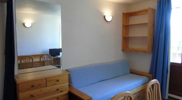 Lou Services Apartment THA20 LSI 001