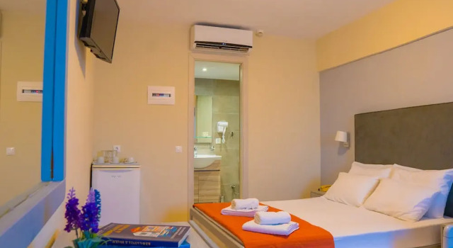 Двухместный номер Standard с балконом и с видом на бассейн Palatino Hotel