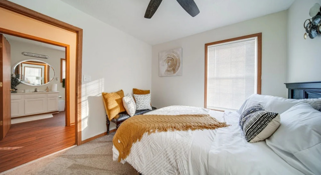 Коттедж с 2 комнатами Charming Cleveland Home: 5 Mi to Downtown!