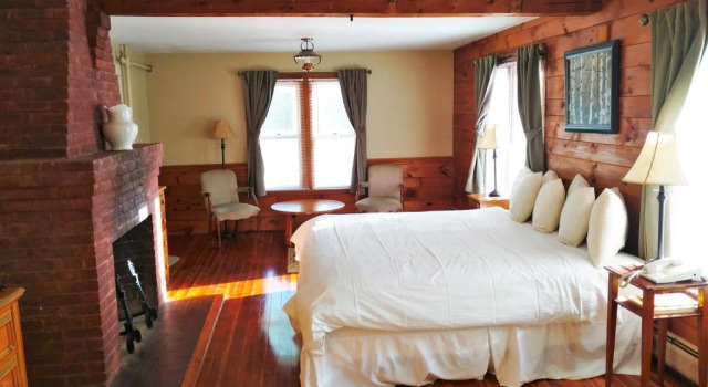Woodbound Inn, Брондау Қонақ үй Риндж Нью-Гэмпшир