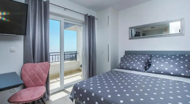 Apartmani i studio Big Hill