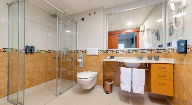 Двухместный номер Daniya Denia Spa & Business