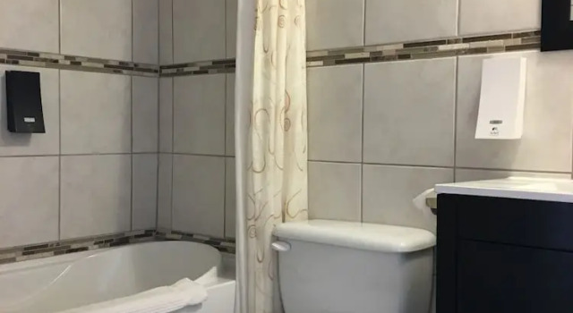 Четырёхместный семейный номер Standard Motel le Sabre