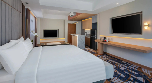 Двухместный семейный люкс Aston Gejayan Yogyakarta Hotel & Conference Center