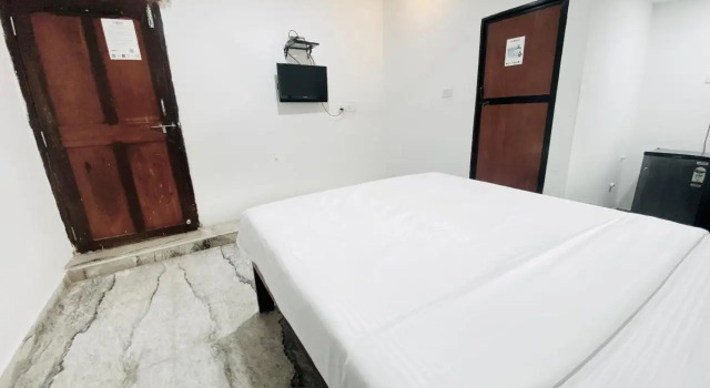 BSG Stay Calangute Beach Road Goa Hotel, Prenota Hotel Calangute 