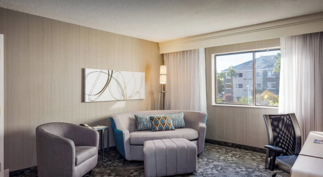 Люкс Courtyard by Marriott Henderson - Green Valley - Las Vegas