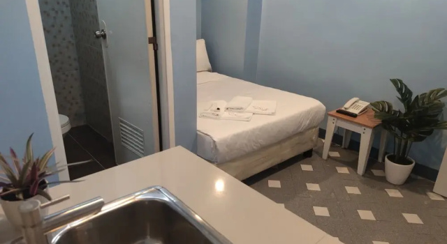 Двухместная студия Standard Glory Hotel Cubao