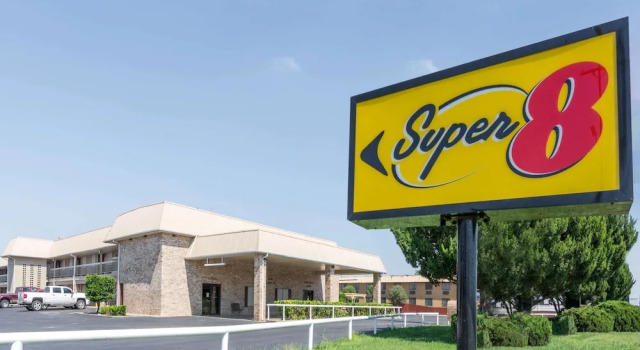 Best Western Clovis Inn & Suites, Varaa Hotelli Clovis New Mexico
