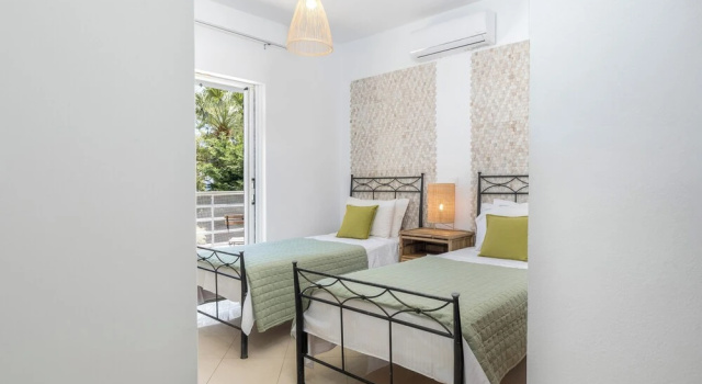 Вилла Beachfront Villa Alexandra