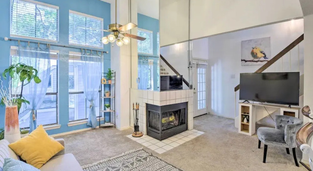 Cozy Irving Condo 15 Mi to Downtown Dallas!, Забронировать Апартаменты/квартира Апартаменты Ирвинг, Апартаменты/квартира