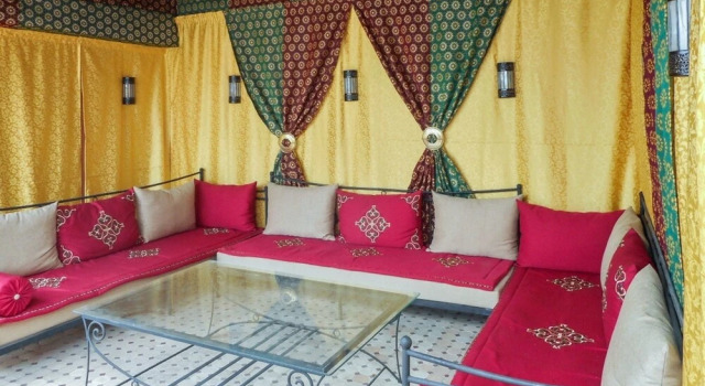 Holiday Home Derb Koudiya, Забронировать Отель Отели Марракеш-Тенсифт-Эль-Хауз с парковкой, Парковка