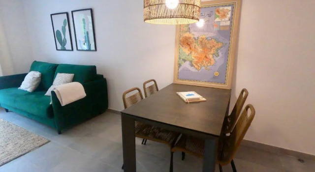 Apartamento nuevo en el centro con garaje, Забронировать Апартаменты/квартира Апартаменты Кадакес, рядом с S'Alqueria Petita Beach, Апартаменты/квартира