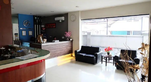 Fiducia Hotel Otista 157, Prenota Hotel Giacarta Jakarta Province