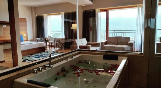 Люкс с видом на горы Vibe Munnar Resort & Spa