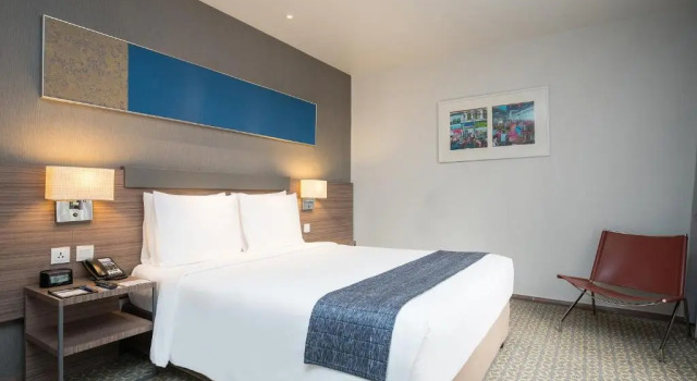 Двухместный номер Superior Отель Holiday Inn Express Bangkok Sathorn